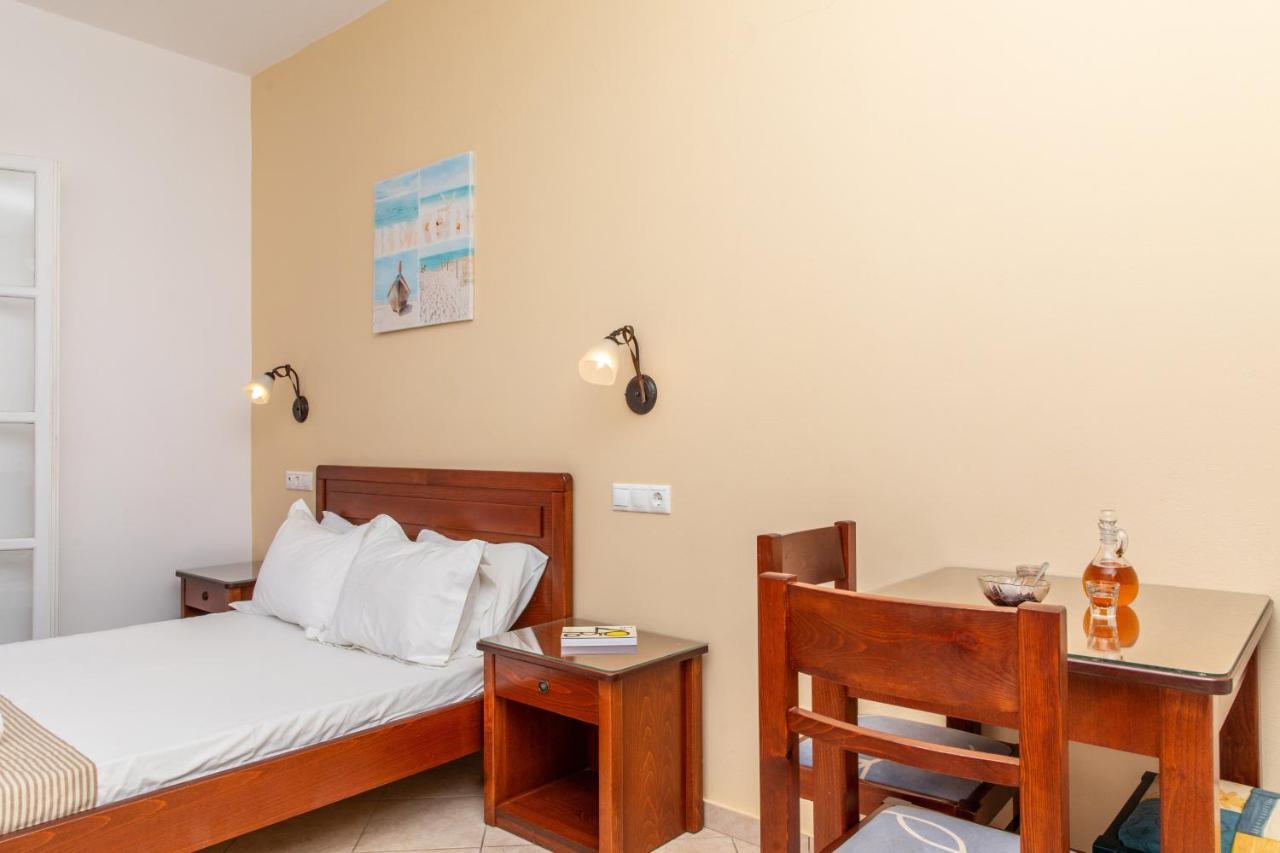 Surfer Paradise Naxos City Luaran gambar
